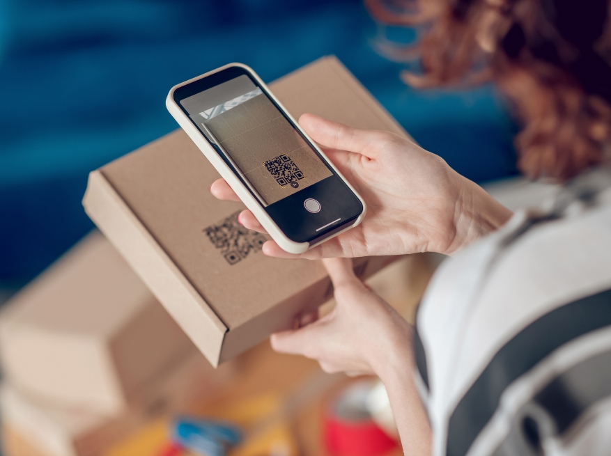 caja con codigo qr caja-con-codigo-qr